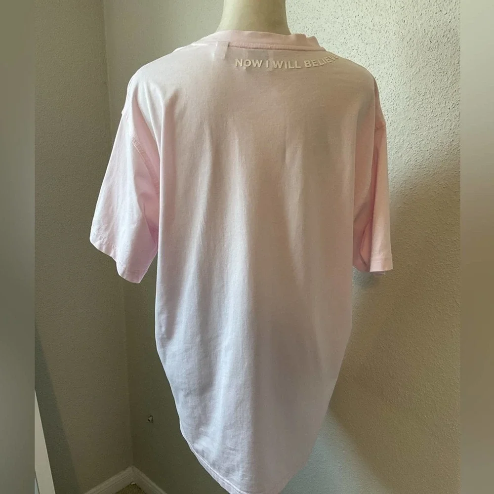 Burberry Unicorns Logo Oversized Pink T-Shirt Size Small - Picture 6 of 16